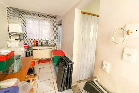 Casa à venda com 108m², 3 quartos e 3 vagas