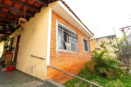 Casa à venda com 108m², 3 quartos e 3 vagas