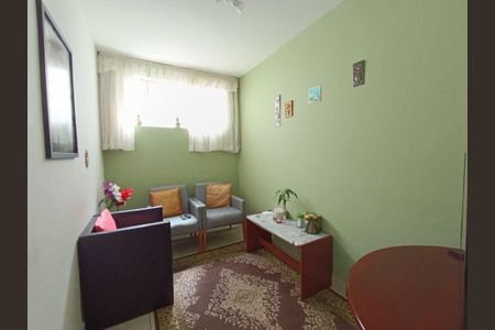 Casa à venda com 3 quartos, 150m² em Vila Gomes, São Paulo