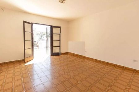 Casa à venda com 3 quartos, 248m² em Jardim Sarah, São Paulo