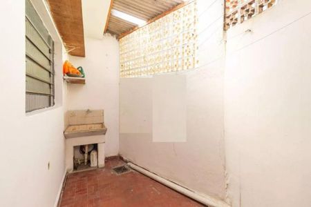 Casa à venda com 3 quartos, 248m² em Jardim Sarah, São Paulo