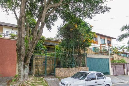 Casa à venda com 199m², 4 quartos e 2 vagas