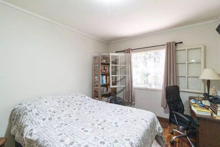 Casa à venda com 199m², 4 quartos e 2 vagas