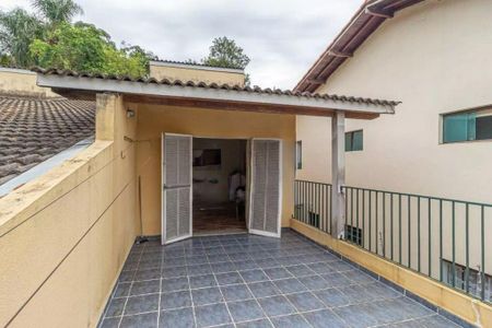 Casa à venda com 199m², 4 quartos e 2 vagas