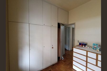 Casa à venda com 3 quartos, 206m² em Jardim Dona Sinha, São Paulo