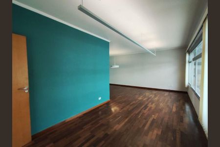 Casa à venda com 300m², 3 quartos e 3 vagas