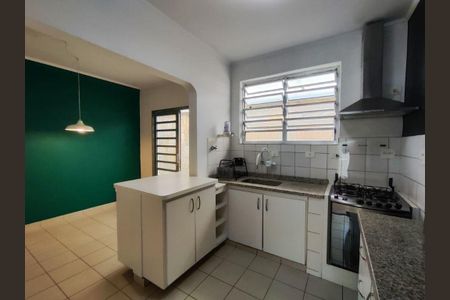 Casa à venda com 300m², 3 quartos e 3 vagas
