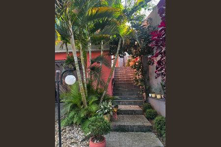 Casa à venda com 198m², 3 quartos e 3 vagas