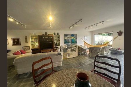 Casa à venda com 5 quartos, 476m² em Parque dos Principes, Osasco