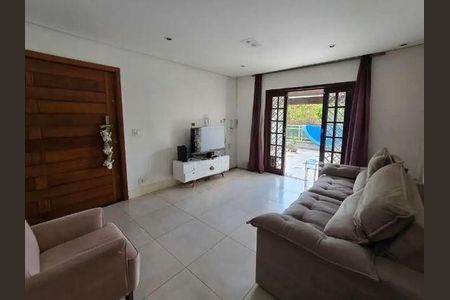 Casa à venda com 3 quartos, 125m² em Jardim Monte Alegre, São Paulo