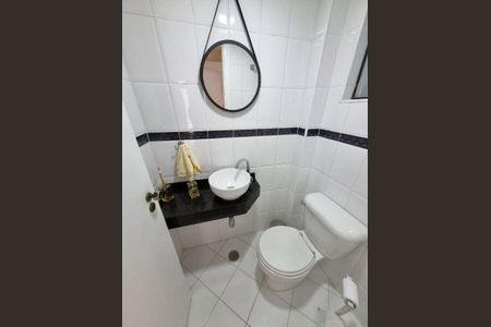 Casa à venda com 4 quartos, 200m² em Butantã, São Paulo