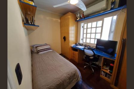 Casa à venda com 4 quartos, 200m² em Butantã, São Paulo