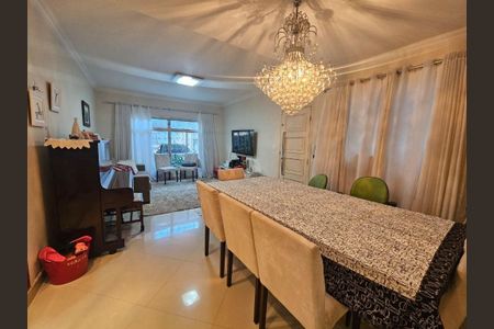 Casa à venda com 3 quartos, 225m² em Jardim Bonfiglioli, São Paulo