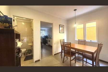 Casa à venda com 3 quartos, 150m² em Jardim Lucia, São Paulo