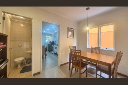 Casa à venda com 3 quartos, 150m² em Jardim Lucia, São Paulo