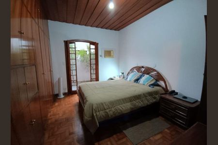 Casa à venda com 189m², 4 quartos e 2 vagas