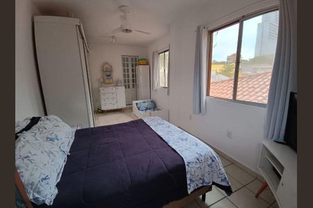Casa à venda com 189m², 4 quartos e 2 vagas