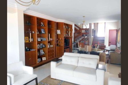 Casa à venda com 4 quartos, 500m² em Parque dos Principes, São Paulo