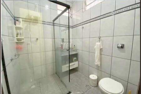 Casa à venda com 4 quartos, 200m² em Jardim Pinheiros, São Paulo