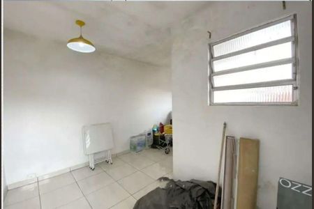 Casa à venda com 4 quartos, 200m² em Jardim Pinheiros, São Paulo