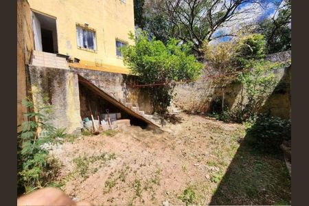Casa à venda com 138m², 3 quartos e 2 vagas