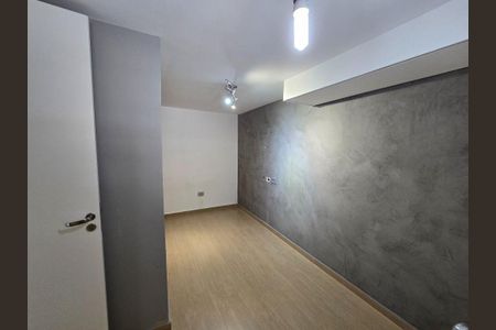 Casa à venda com 2 quartos, 140m² em Jardim das Vertentes, São Paulo