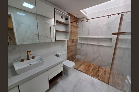 Casa à venda com 2 quartos, 140m² em Jardim das Vertentes, São Paulo