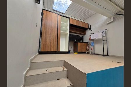 Casa à venda com 2 quartos, 140m² em Jardim das Vertentes, São Paulo