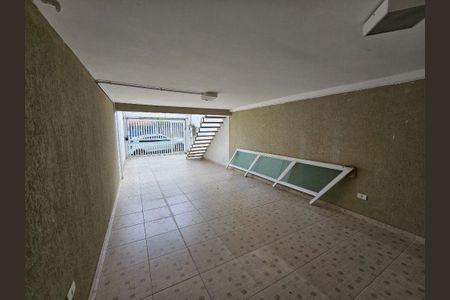 Casa à venda com 140m², 2 quartos e 4 vagas