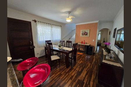 Casa à venda com 3 quartos, 135m² em Butantã, São Paulo