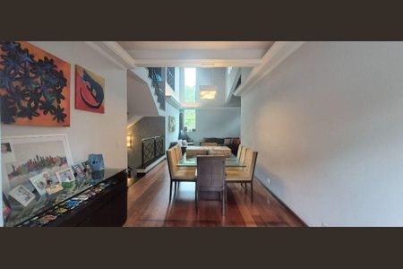 Casa à venda com 650m², 4 quartos e 10 vagas
