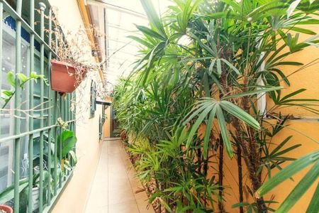 Casa à venda com 250m², 4 quartos e 2 vagas