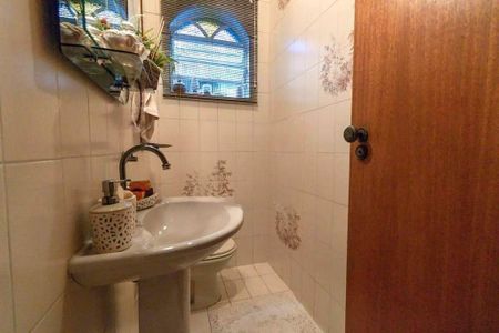 Casa à venda com 250m², 4 quartos e 2 vagas