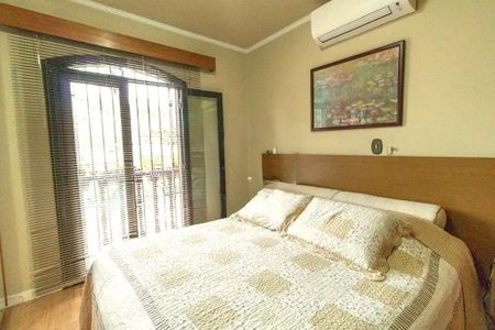 Casa à venda com 4 quartos, 250m² em Butantã, São Paulo