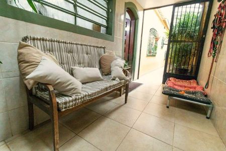 Casa à venda com 4 quartos, 250m² em Butantã, São Paulo