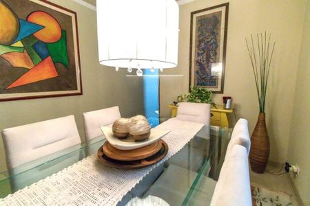 Casa à venda com 4 quartos, 250m² em Butantã, São Paulo