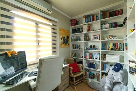 Casa à venda com 250m², 4 quartos e 2 vagas