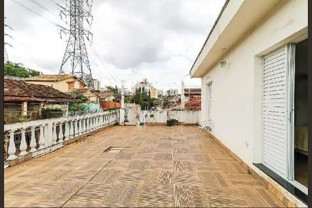 Casa à venda com 270m², 4 quartos e 3 vagas