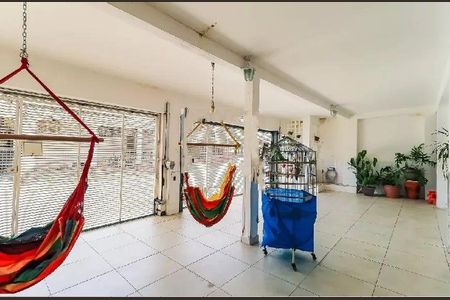 Casa à venda com 270m², 4 quartos e 3 vagas