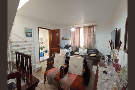 Casa à venda com 3 quartos, 100m² em Jardim Arpoador, São Paulo