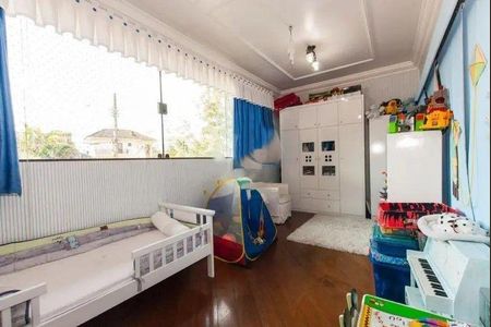 Casa à venda com 550m², 5 quartos e 8 vagas