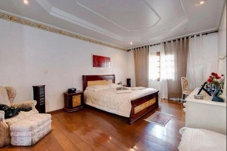 Casa à venda com 5 quartos, 550m² em Parque dos Principes, São Paulo