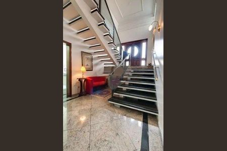 Casa à venda com 5 quartos, 550m² em Parque dos Principes, São Paulo