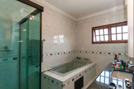 Casa à venda com 5 quartos, 550m² em Parque dos Principes, São Paulo