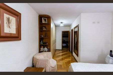 Casa à venda com 260m², 3 quartos e 6 vagas