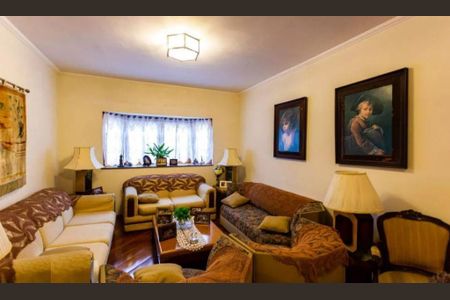 Casa à venda com 260m², 3 quartos e 6 vagas