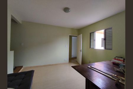 Casa à venda com 180m², 5 quartos e 4 vagas