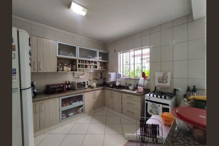 Casa à venda com 180m², 5 quartos e 4 vagas