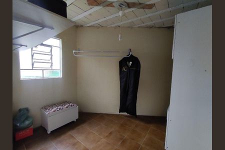 Casa à venda com 5 quartos, 180m² em Rio Pequeno, São Paulo