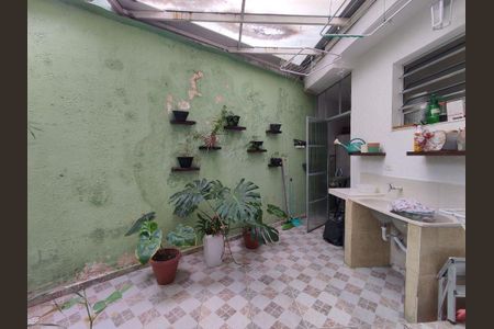 Casa à venda com 180m², 5 quartos e 4 vagas